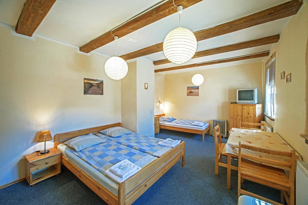 Express Guest House كلابيدا المظهر الخارجي الصورة